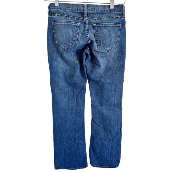 Old Navy The Flirt Bootcut Leg Jeans Women's 2 Short Blue Low Rise Medium Wash - Picture 2 of 12